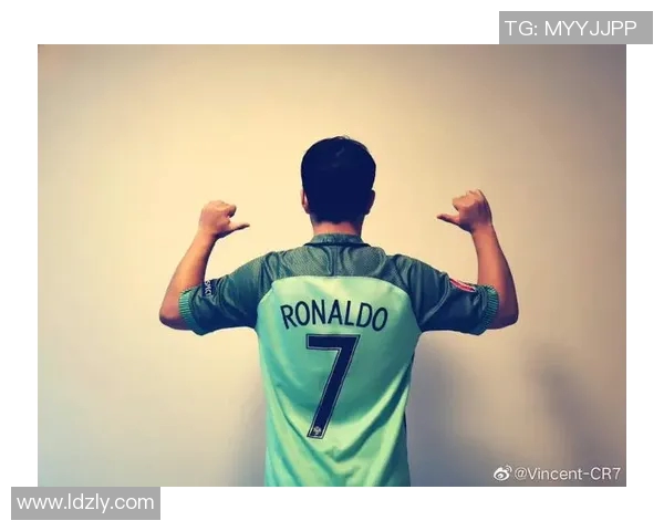 孙悟空化身足球巨星在绿茵场上斗智斗勇的传奇故事